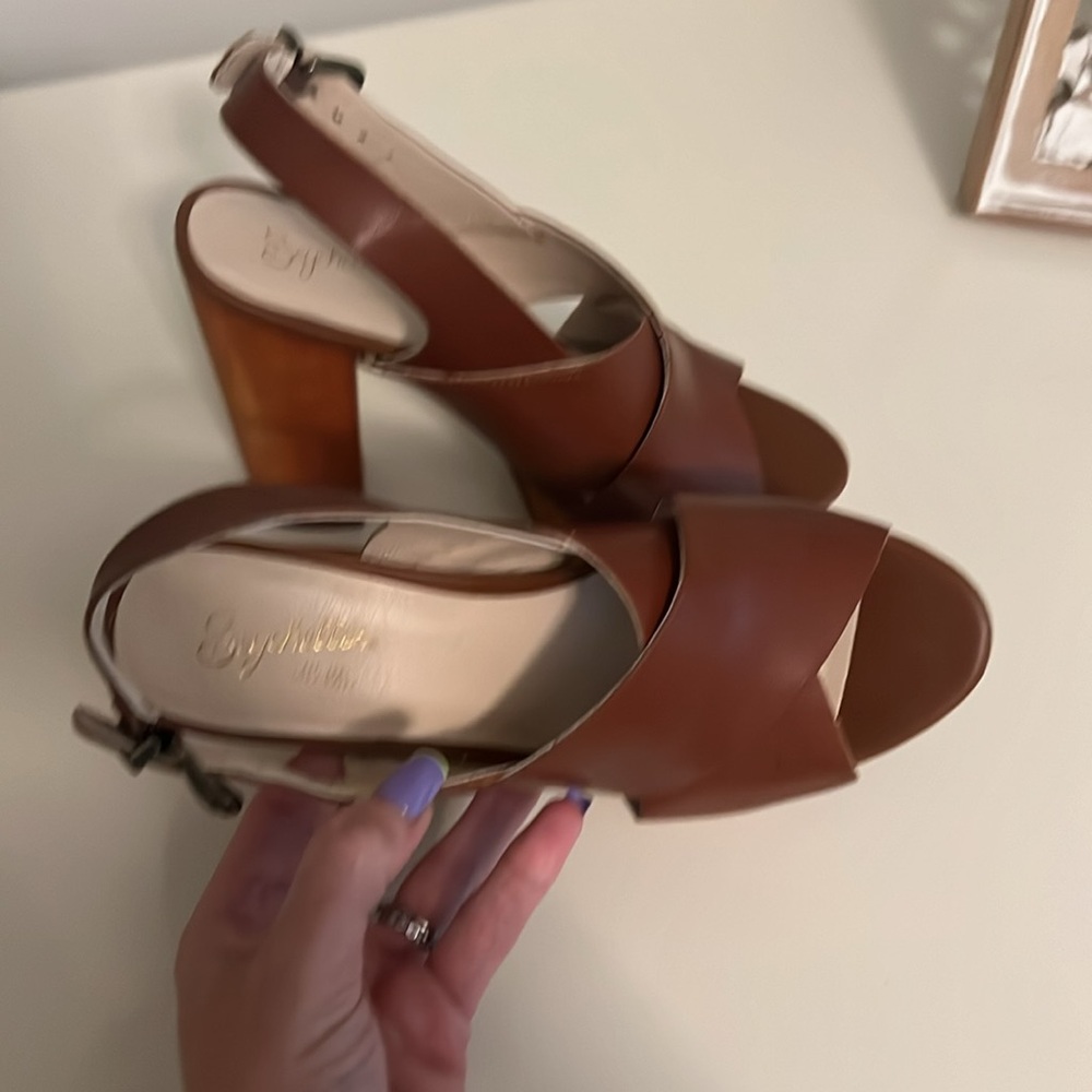 New Seychelles Women's Expedite Platform Pump, Whiskey, 7 M US - Picture 6 of 9
